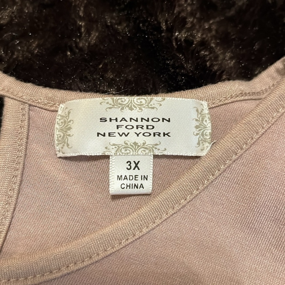 Shannon Ford New York Women’s 3X Top - Picture 4 of 6